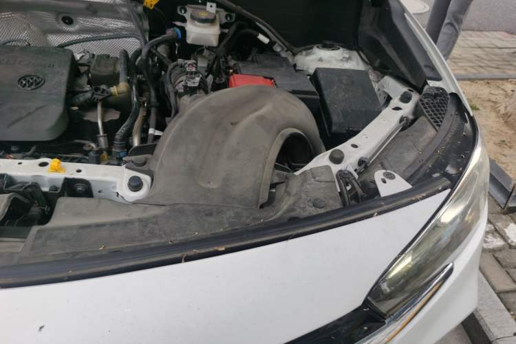 Used Buick Encore GX 2020 20T CVT Two-Wheel Drive Flagship Version Engine Bay Left