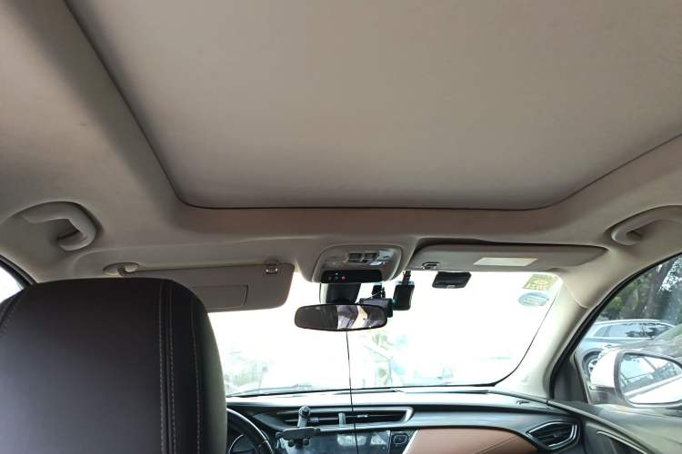 Used Buick Encore GX 2020 20T CVT Two-Wheel Drive Luxury Version Headliner