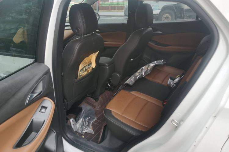 Used Buick Encore GX 2020 20T CVT Two-Wheel Drive Flagship Version Left Rear Seat