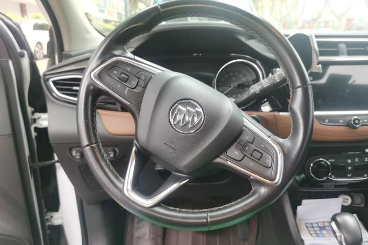 Used Buick Encore GX 2020 20T CVT Two-Wheel Drive Flagship Version Steering Wheel