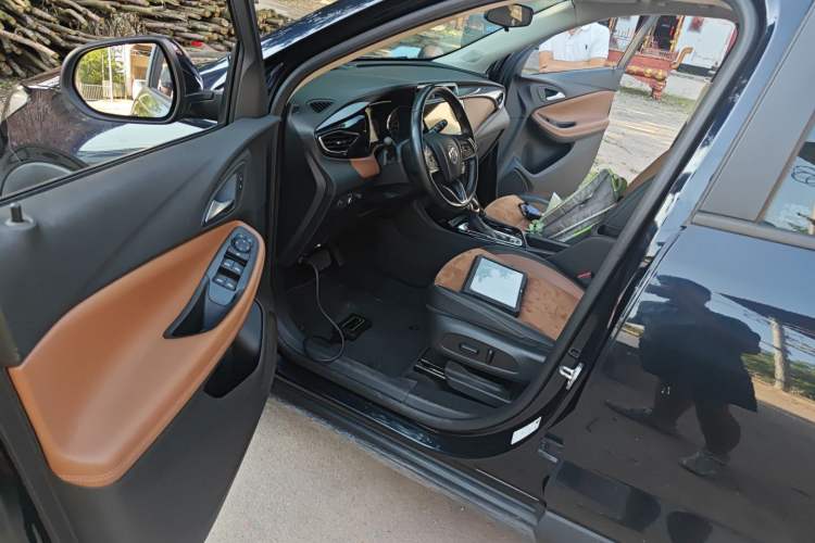 Used Buick Encore GX 2020 20T CVT Two-Wheel Drive Luxury Version Driver Seat