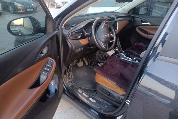 Used Buick Encore GX 2020 20T CVT Two-Wheel Drive Luxury Version Driver Seat