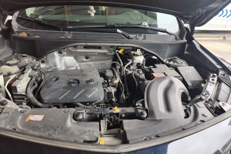 Used Buick Encore GX 2020 20T CVT Two-Wheel Drive Luxury Version Engine Bay