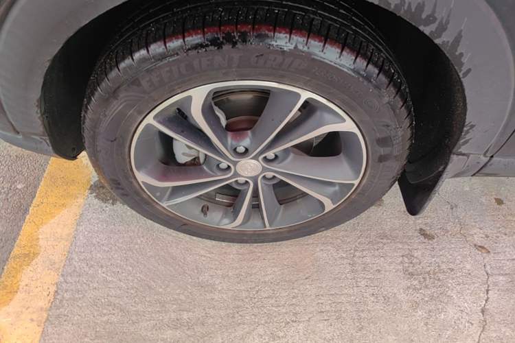 Used Buick Encore GX 2020 20T CVT Two-Wheel Drive Luxury Version Exterior 2