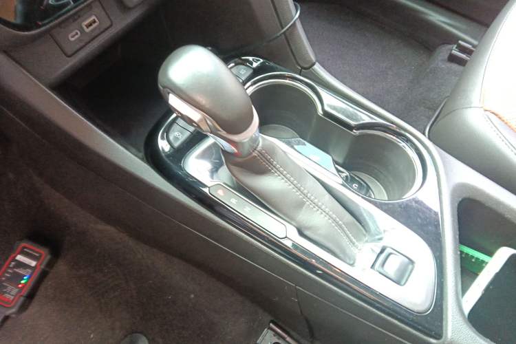 Used Buick Encore GX 2020 20T CVT Two-Wheel Drive Flagship Version Gear Lever