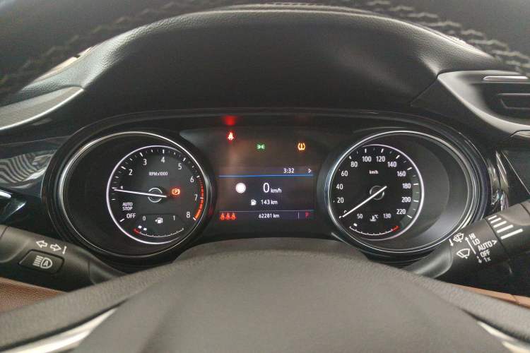 Used Buick Encore GX 2020 20T CVT Two-Wheel Drive Flagship Version Instrument Cluster