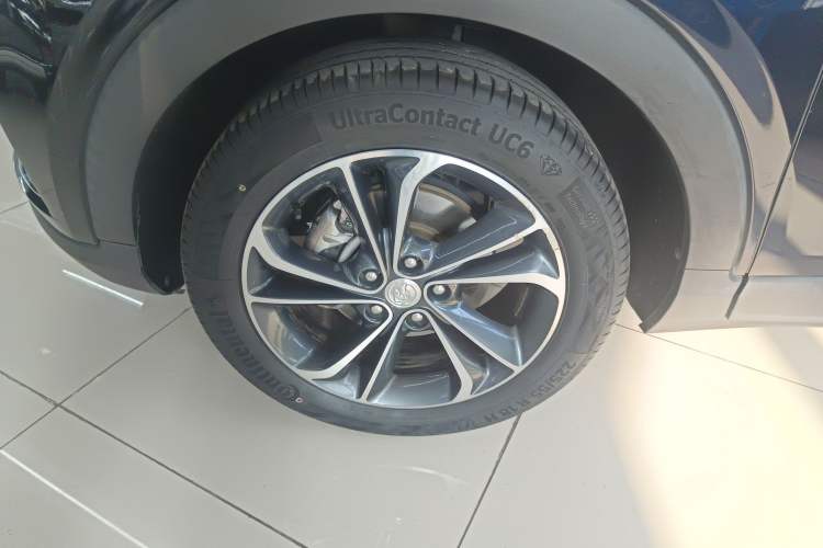 Used Buick Encore GX 2020 20T CVT Two-Wheel Drive Flagship Version Left Front Wheel Hub
