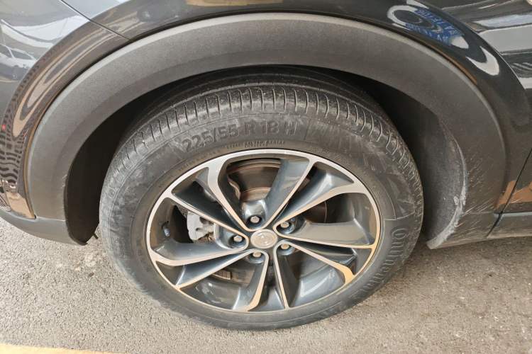 Used Buick Encore GX 2020 20T CVT Two-Wheel Drive Luxury Version Left Front Wheel Hub