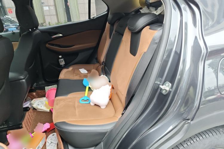 Used Buick Encore GX 2020 20T CVT Two-Wheel Drive Luxury Version Left Rear Seat