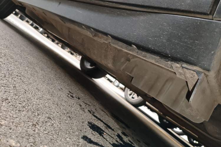 Used Buick Encore GX 2020 20T CVT Two-Wheel Drive Luxury Version Left Side Sill