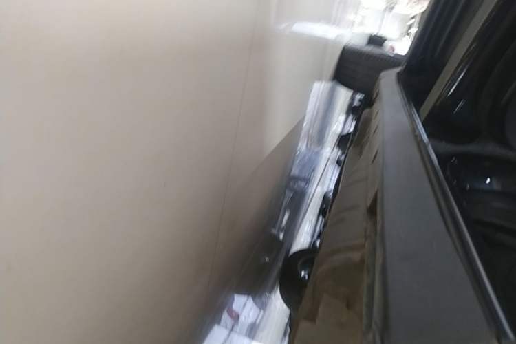 Used Buick Encore GX 2020 20T CVT Two-Wheel Drive Luxury Version Left Side Sill