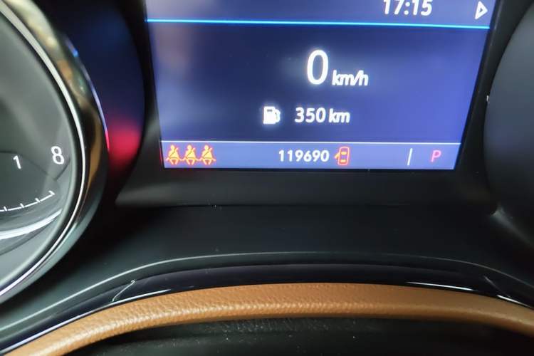 Used Buick Encore GX 2020 20T CVT Two-Wheel Drive Luxury Version Odometer Close Up