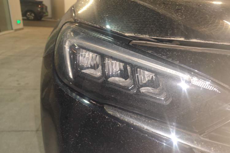 Used Buick Encore GX 2020 20T CVT Two-Wheel Drive Luxury Version Right Front Headlight