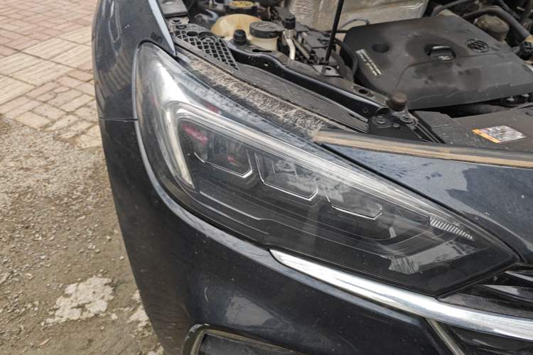 Used Buick Encore GX 2020 20T CVT Two-Wheel Drive Luxury Version Right Front Headlight