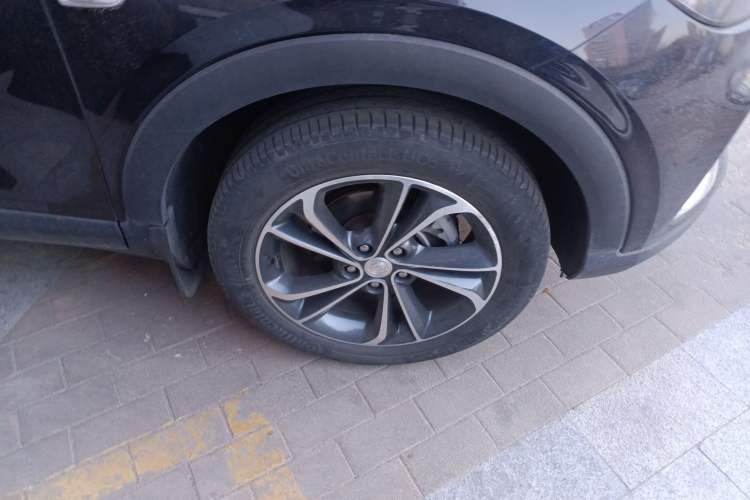Used Buick Encore GX 2020 20T CVT Two-Wheel Drive Luxury Version Right Front Wheel Hub