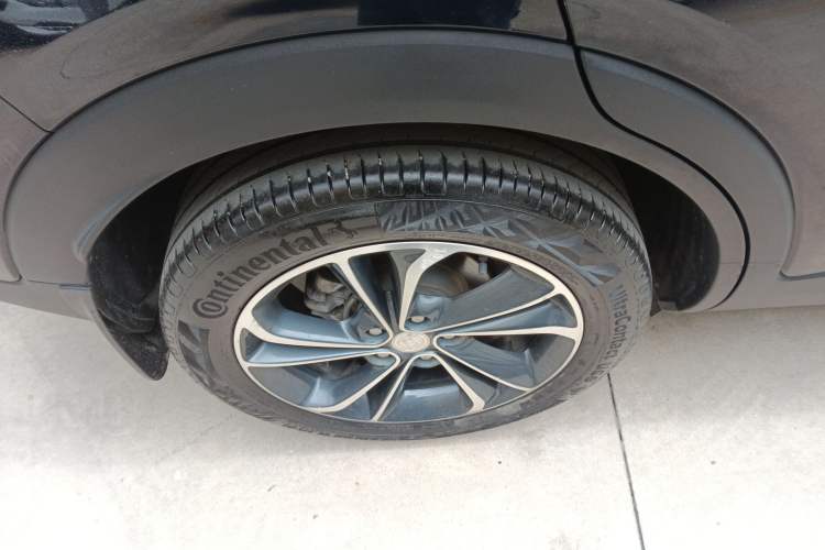 Used Buick Encore GX 2020 20T CVT Two-Wheel Drive Flagship Version Right Rear Wheel Hub