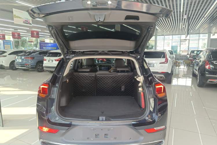 Used Buick Encore GX 2020 20T CVT Two-Wheel Drive Flagship Version Trunk