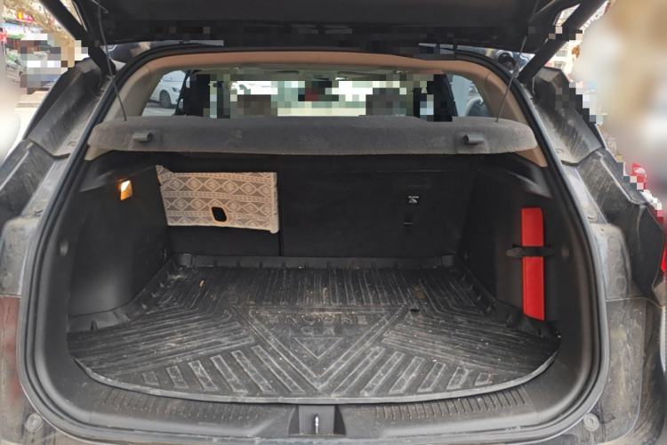 Used Buick Encore GX 2020 20T CVT Two-Wheel Drive Luxury Version Trunk