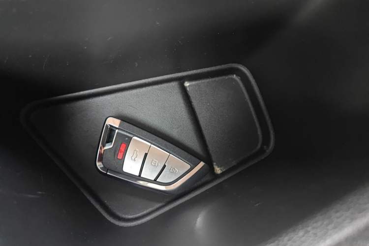 Used Buick Encore GX 2020 20T CVT Two-Wheel Drive Luxury Version Vehicle Key