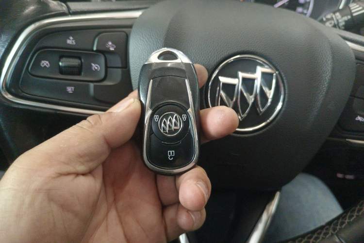 Used Buick Encore GX 2020 20T CVT Two-Wheel Drive Flagship Version Vehicle Key