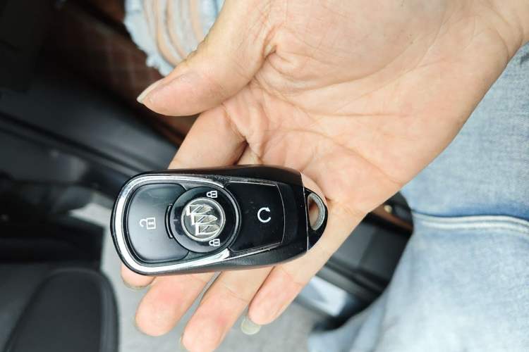 Used Buick Encore GX 2020 20T CVT Two-Wheel Drive Luxury Version Vehicle Key