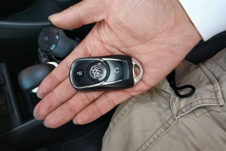 Used Buick Encore GX 2020 20T CVT Two-Wheel Drive Luxury Version Vehicle Key