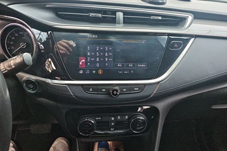 Used Buick Encore GX 2020 20T CVT Two-Wheel Drive Luxury Version Audio And AC Panel