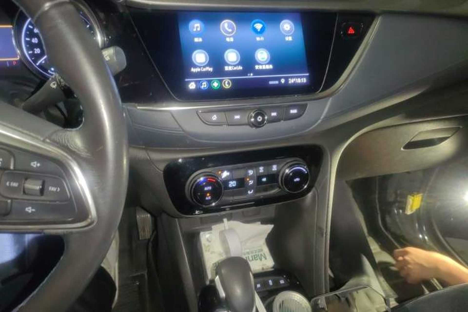 Used Buick Encore GX 2020 20T CVT Two-Wheel Drive Luxury Version Audio And AC Panel