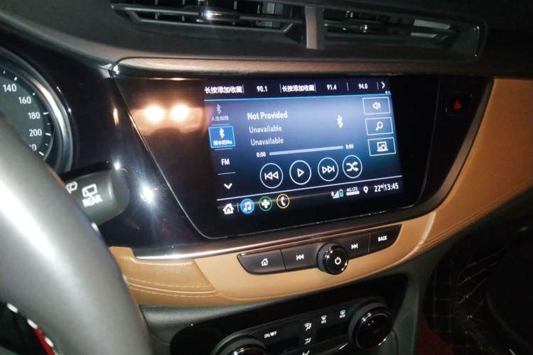 Used Buick Encore GX 2020 20T CVT Two-Wheel Drive Luxury Version Audio And AC Panel