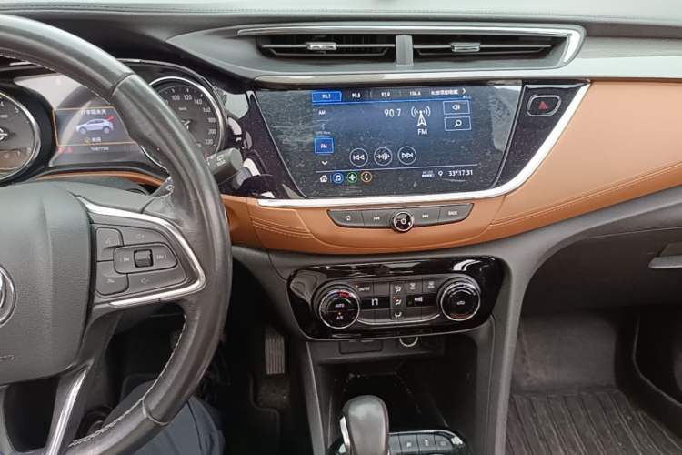 Used Buick Encore GX 2020 20T CVT Two-Wheel Drive Luxury Version Audio And AC Panel
