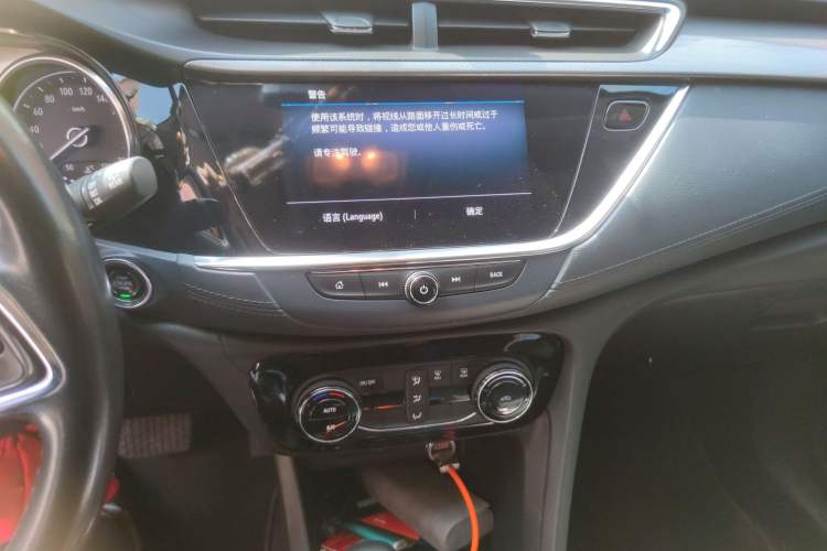 Used Buick Encore GX 2020 20T CVT Two-Wheel Drive Luxury Version Audio And AC Panel