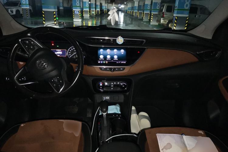 Used Buick Encore GX 2020 20T CVT Two-Wheel Drive Flagship Version Center Console
