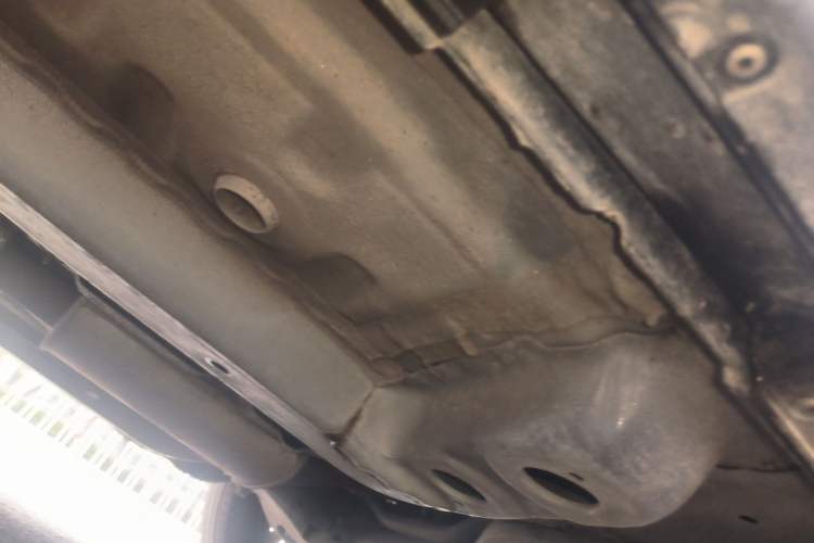 Used Buick Encore GX 2020 20T CVT Two-Wheel Drive Luxury Version Chassis Front Right
