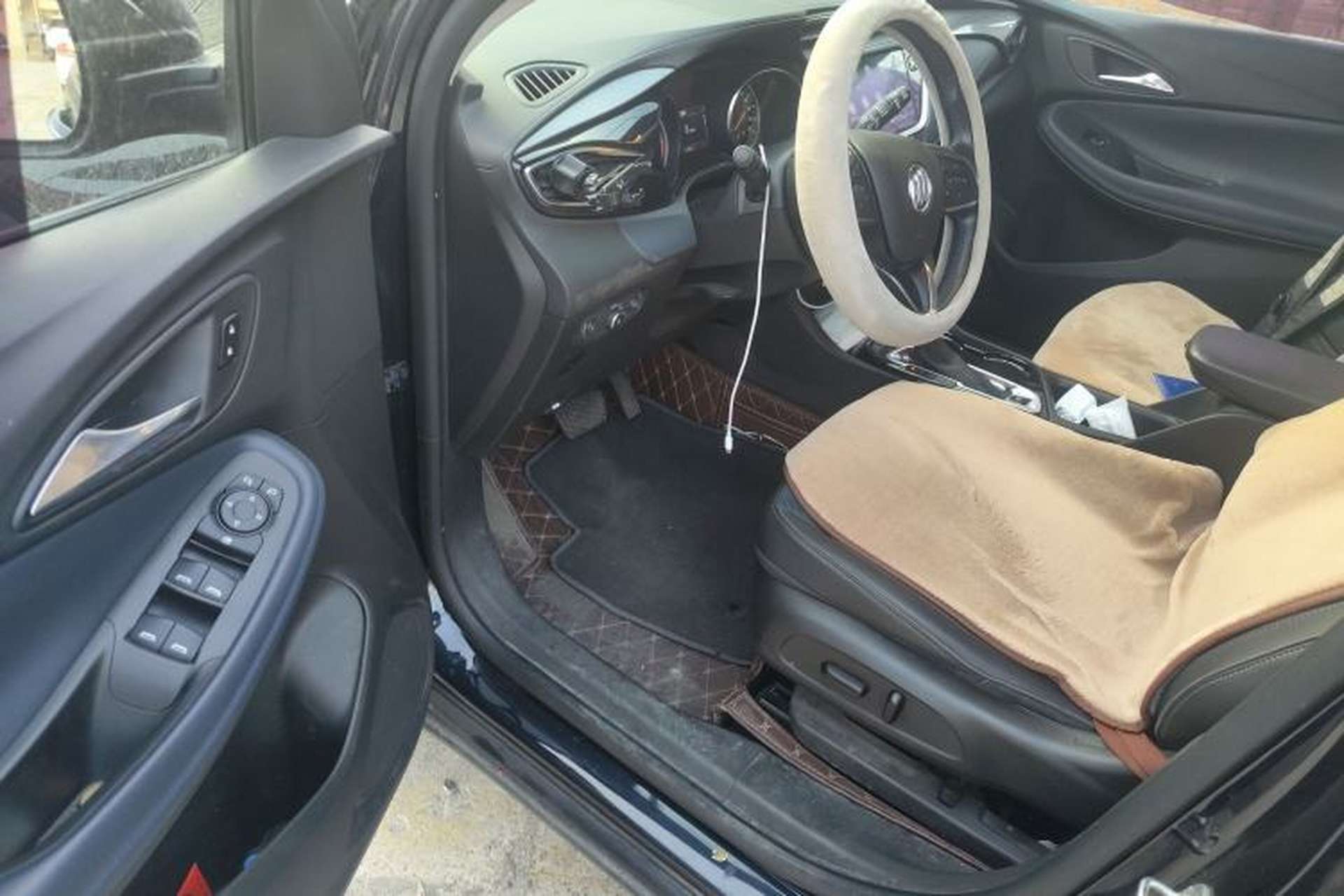 Used Buick Encore GX 2020 20T CVT Two-Wheel Drive Luxury Version Driver Seat