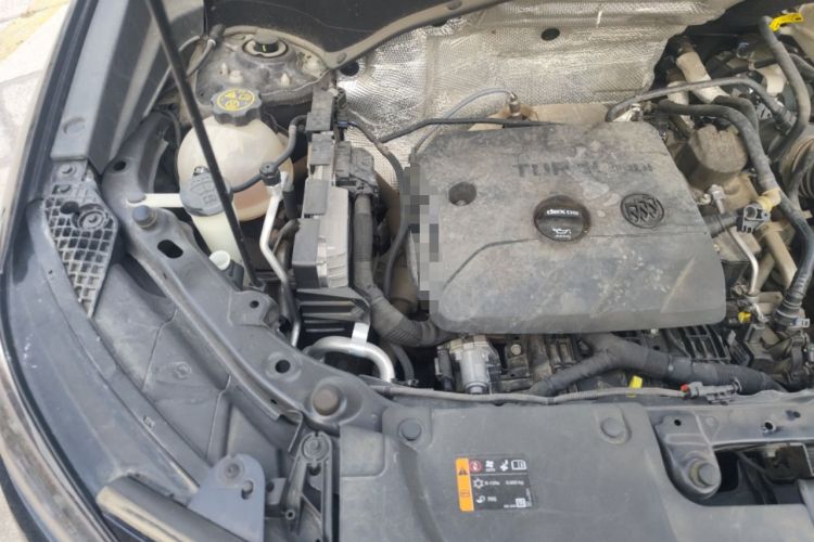 Used Buick Encore GX 2020 20T CVT Two-Wheel Drive Luxury Version Engine Bay Right