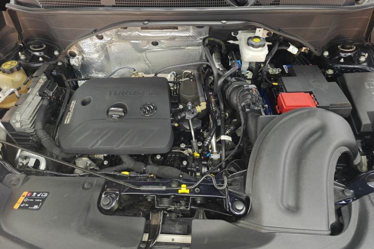 Used Buick Encore GX 2020 20T CVT Two-Wheel Drive Luxury Version Engine Bay