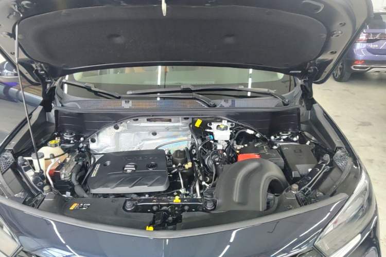 Used Buick Encore GX 2020 20T CVT Two-Wheel Drive Luxury Version Engine Bay