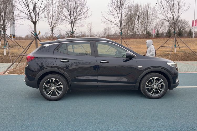 Used Buick Encore GX 2020 20T CVT Two-Wheel Drive Luxury Version Exterior 2