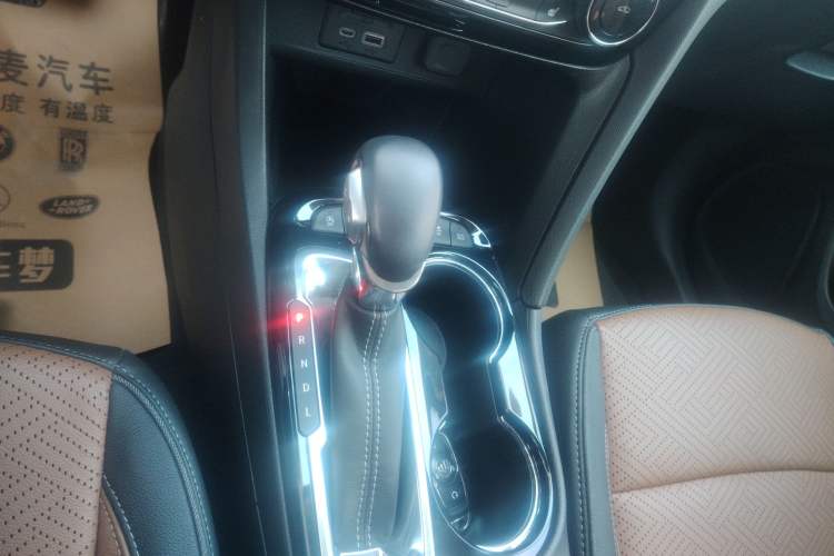 Used Buick Encore GX 2020 20T CVT Two-Wheel Drive Flagship Version Gear Lever