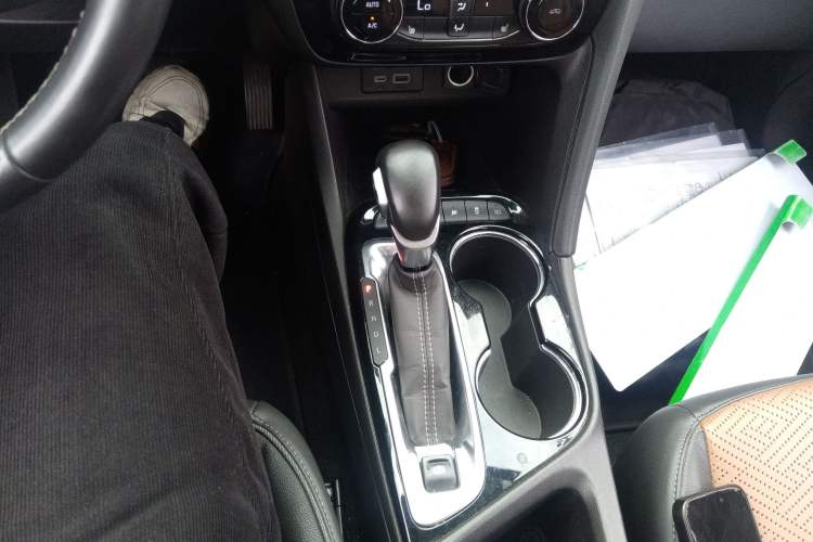 Used Buick Encore GX 2020 20T Automatic All-Wheel-Drive Flagship Model Gear Lever
