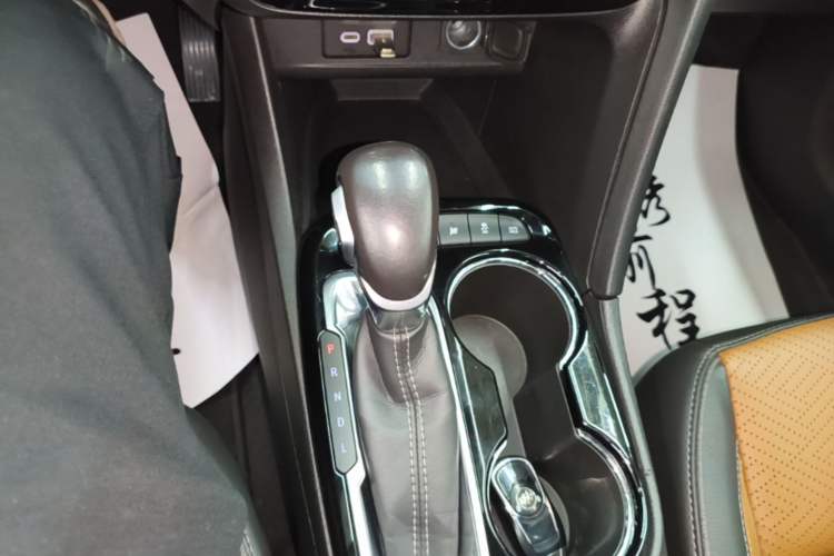 Used Buick Encore GX 2020 20T Automatic All-Wheel-Drive Flagship Model Gear Lever