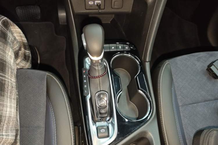 Used Buick Encore GX 2020 20T CVT Two-Wheel Drive Luxury Version Gear Lever