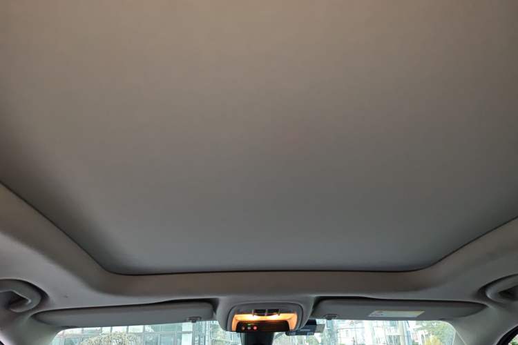 Used Buick Encore GX 2020 20T CVT Two-Wheel Drive Luxury Version Headliner