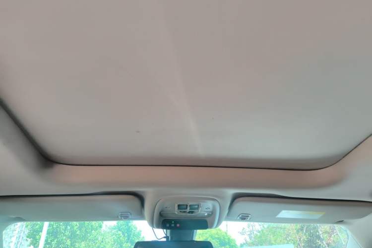 Used Buick Encore GX 2020 20T CVT Two-Wheel Drive Luxury Version Headliner