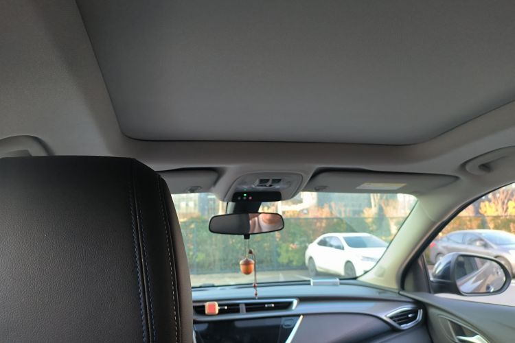 Used Buick Encore GX 2020 20T CVT Two-Wheel Drive Luxury Version Headliner