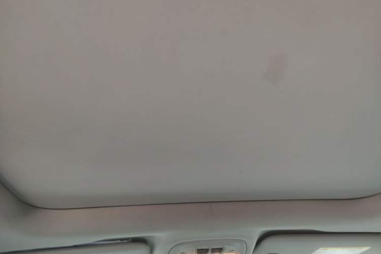 Used Buick Encore GX 2020 20T CVT Two-Wheel Drive Luxury Version Headliner