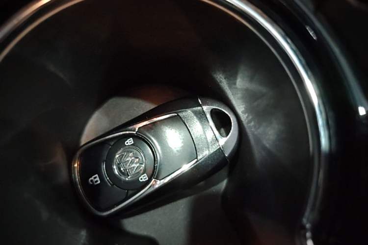 Used Buick Encore GX 2020 20T CVT Two-Wheel Drive Flagship Version Interior 1