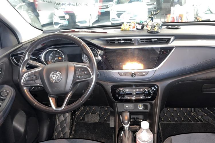 Used Buick Encore GX 2020 20T CVT Two-Wheel Drive Luxury Version Interior 4