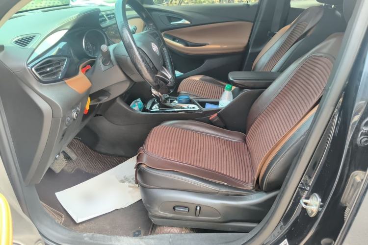 Used Buick Encore GX 2020 20T CVT Two-Wheel Drive Luxury Version Left Front Seat
