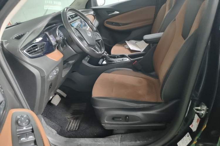 Used Buick Encore GX 2020 20T CVT Two-Wheel Drive Luxury Version Left Front Seat